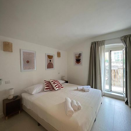 Badri Hotel Bari Exterior photo